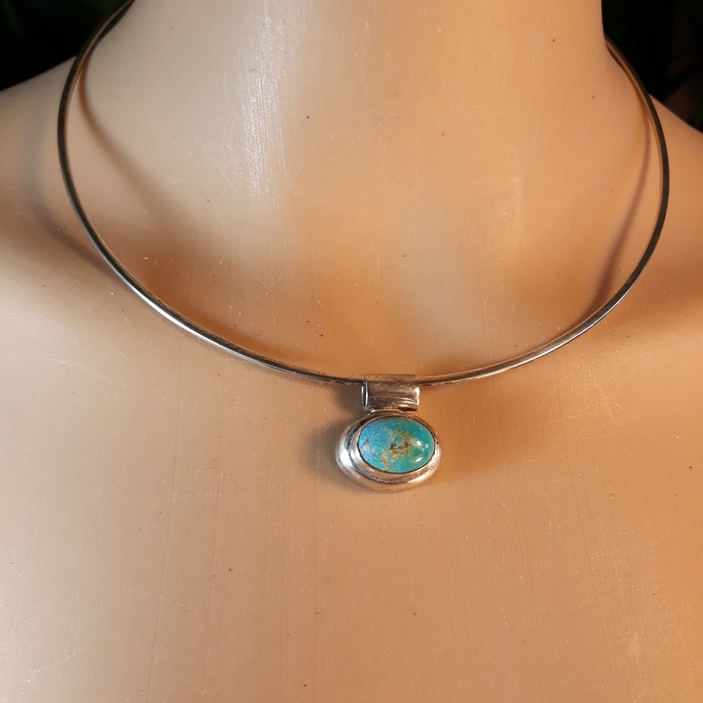 LOVELY  PENDANT